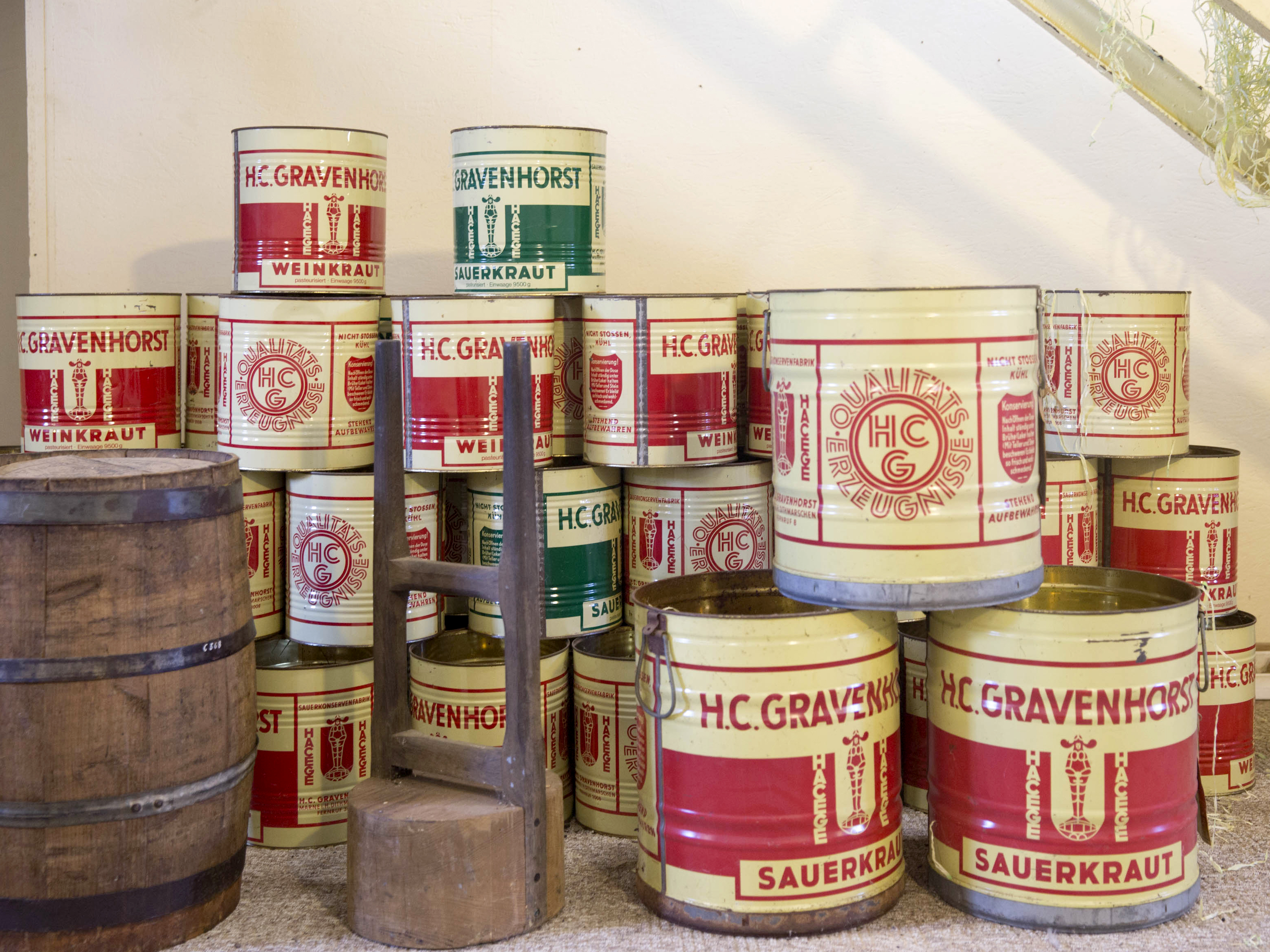 sauerkraut konserven im museum